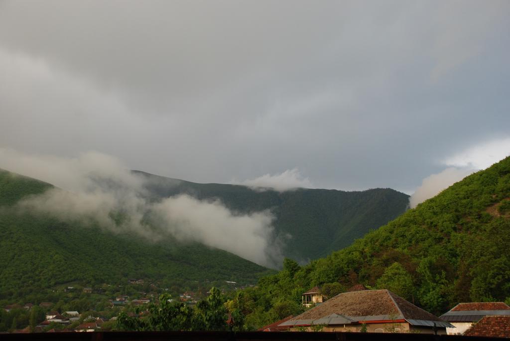 Ilham Mustafa Houses Şǝki Bagian luar foto